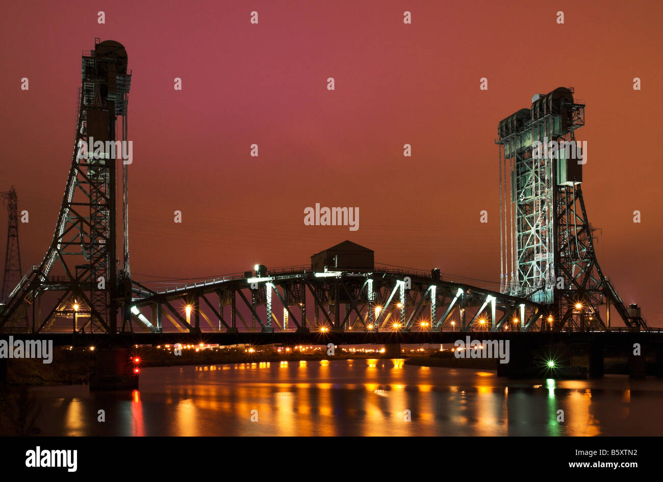 Gary bridge hires stock photography and images Alamy