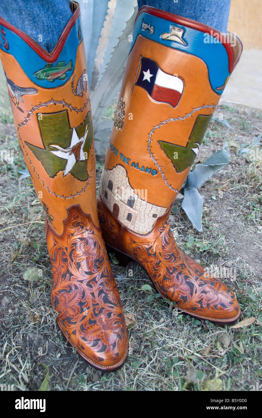 Texas custom made cowboy boots from Little's Boot Company of San Antonio,  maker since 1915 Stock Photo - Alamy
