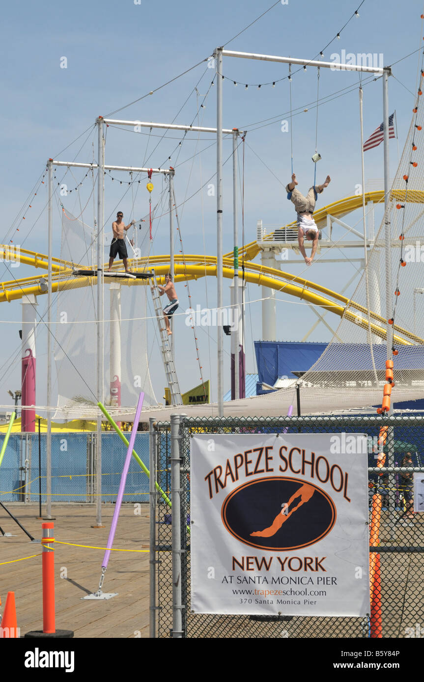 Trapeze School High Resolution Stock Photography and Images Alamy