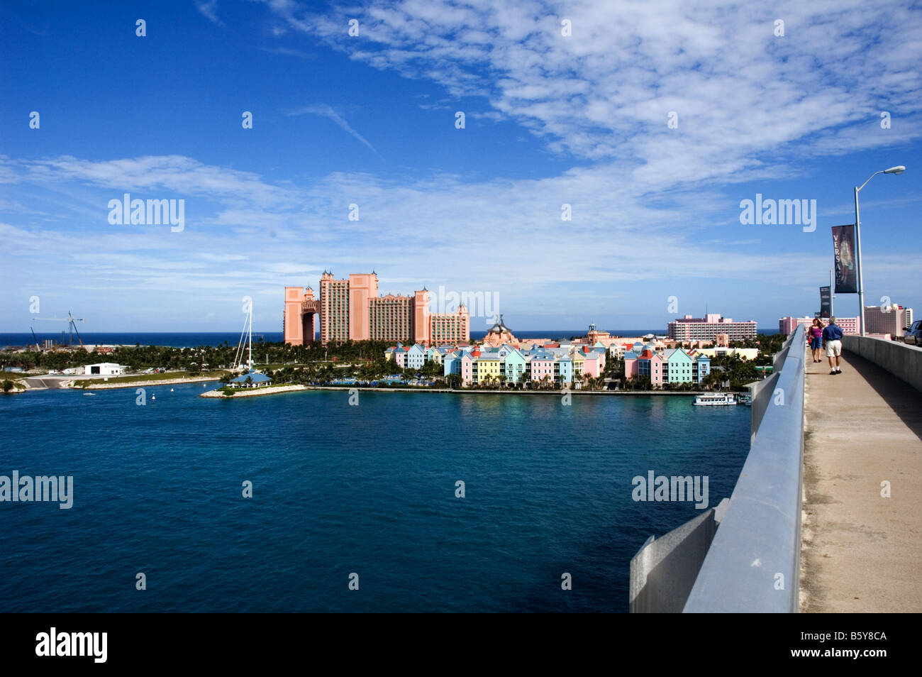 Bridge to Paradise, Paradise Island, Bahamas Stock Photo Alamy