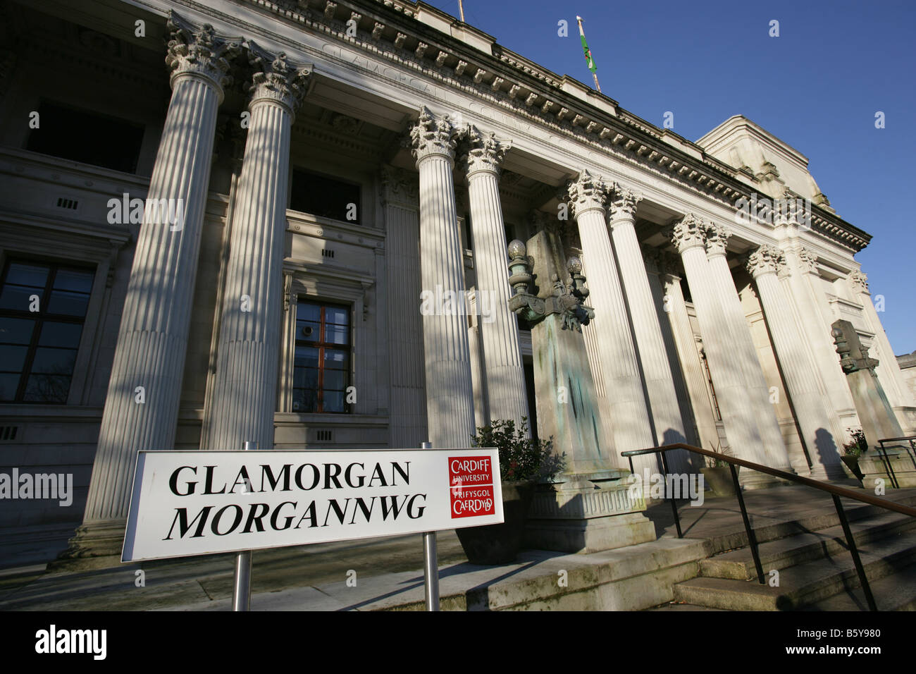 City of Cardiff, South Wales. The Cardiff University Glamorgan Building is the former Glamorgan County Council County Hall. Stock Photo