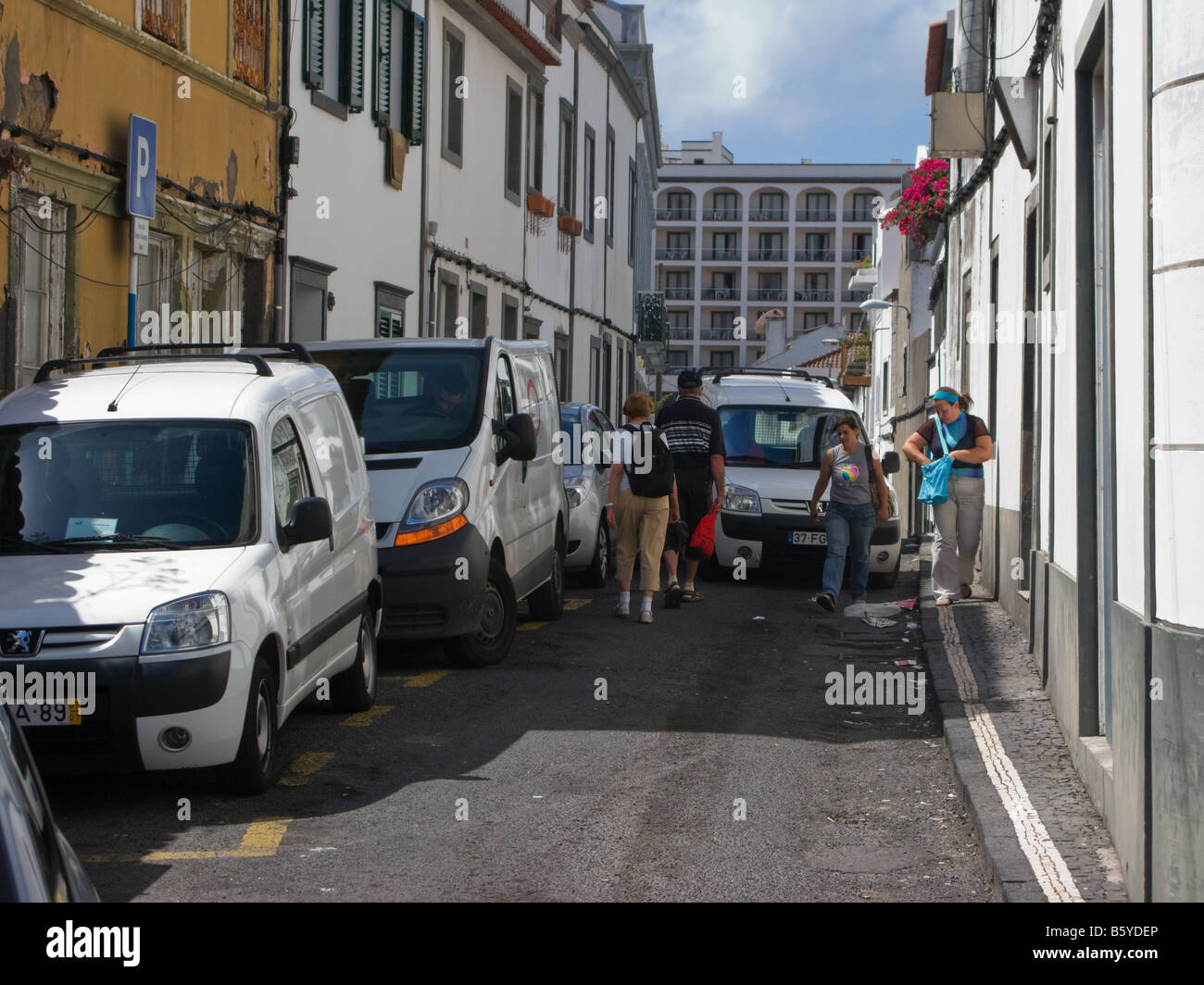 One of many narrow one-way streets in Ponta Delgada, Azores, Portugal Stock  Photo - Alamy