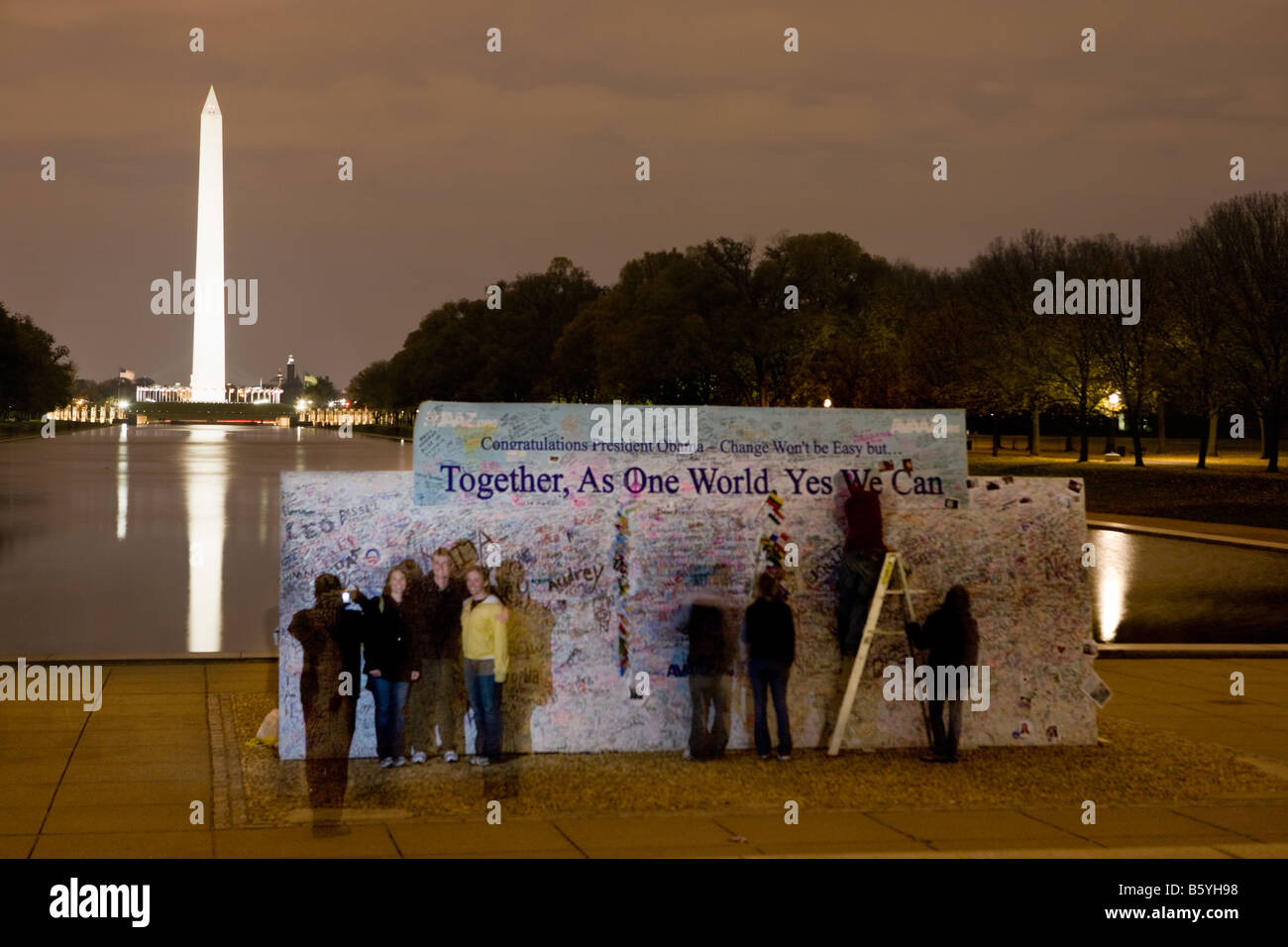 Washington Monument plus Yes We Can billboard Washington D.C. Stock Photo