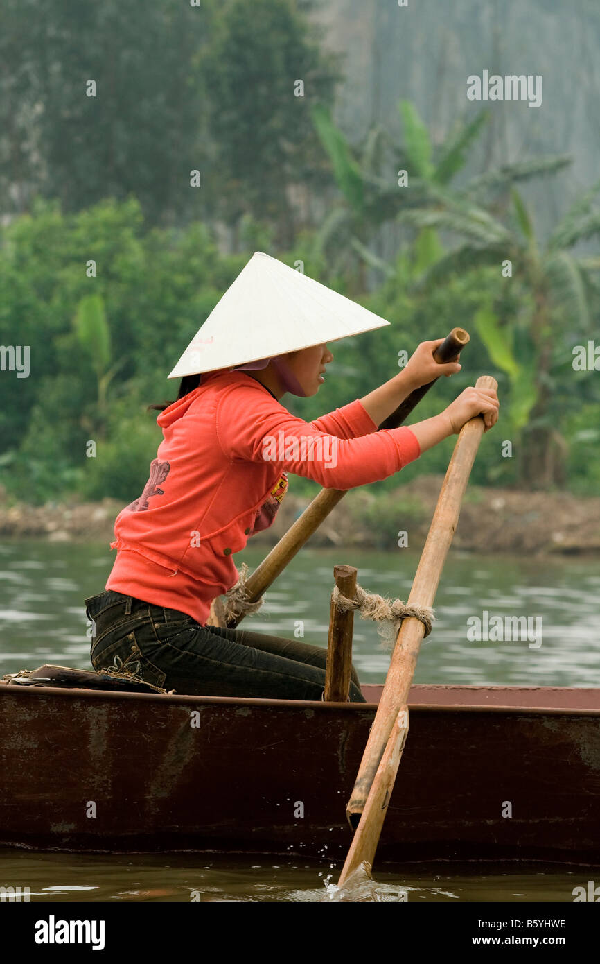 Vietnam rowing southeast river produce oar paddling straw water tree ...