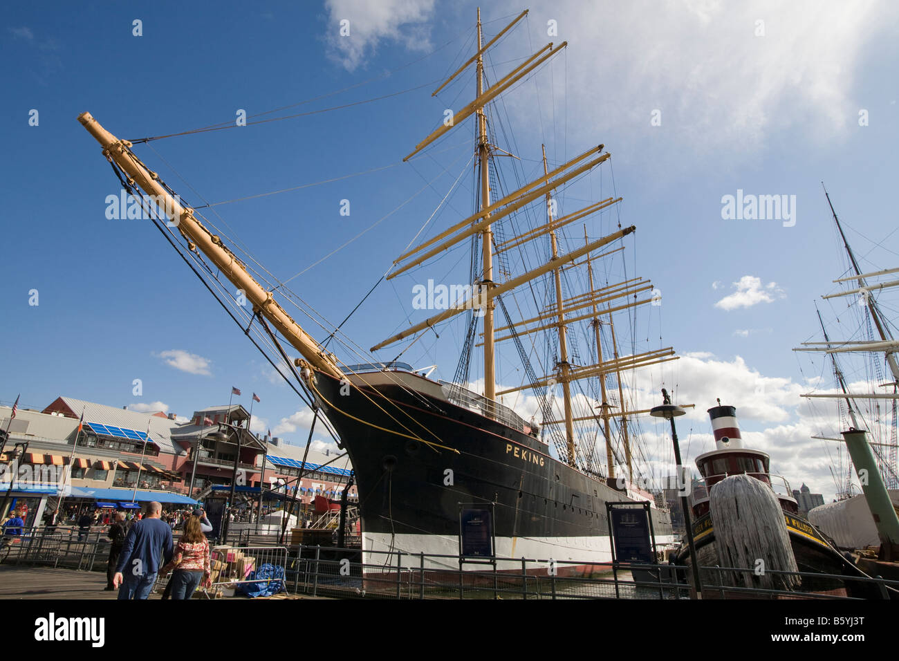 Sailing ship peking hires stock photography and images Alamy