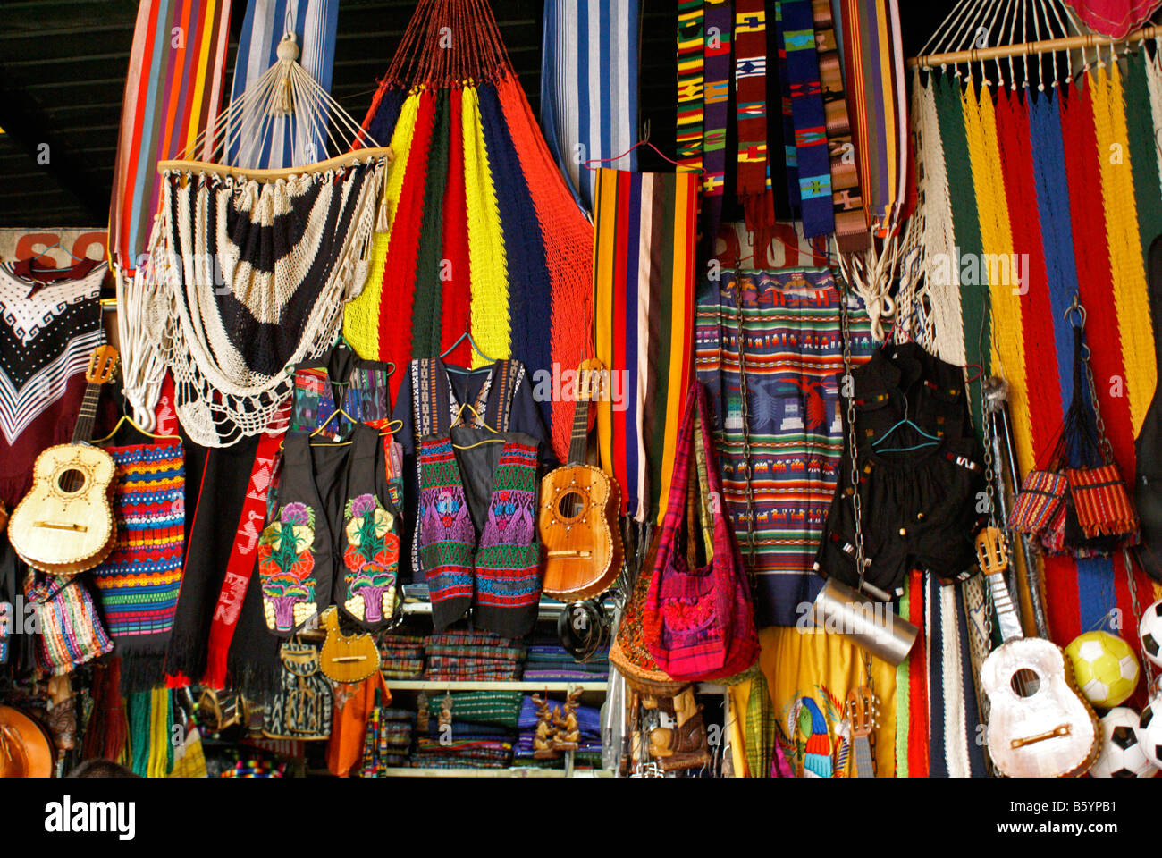 Salvadoran handicrafts for sale in the Ex-cuartel Market in downtown San  Salvador, El Salvador Stock Photo - Alamy