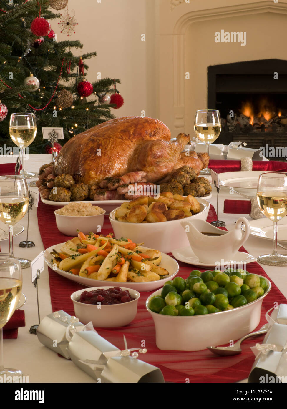 Roast Turkey Christmas Dinner Stock Photo - Alamy