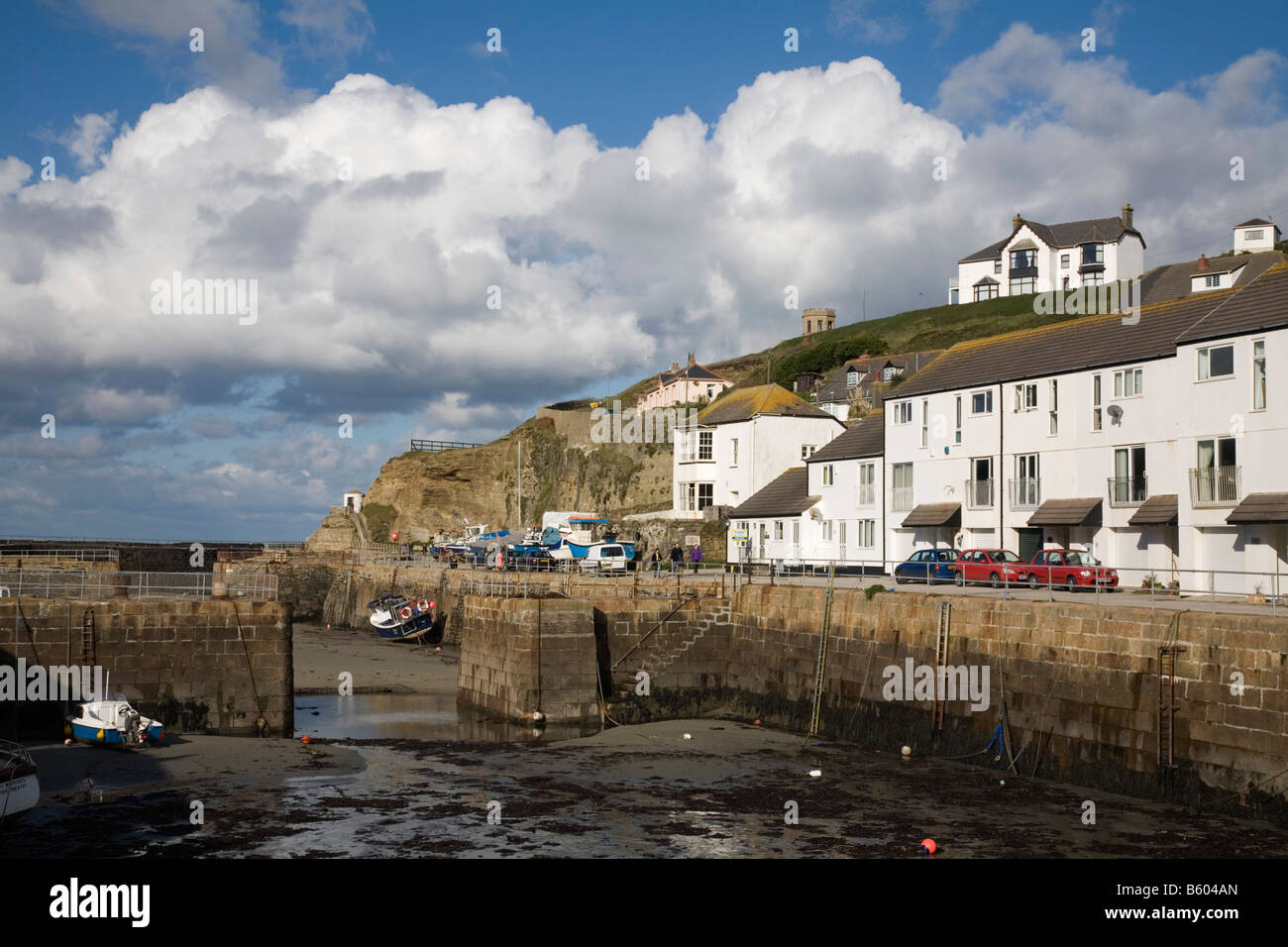 portreath harbour low tide cornwall Stock Photo