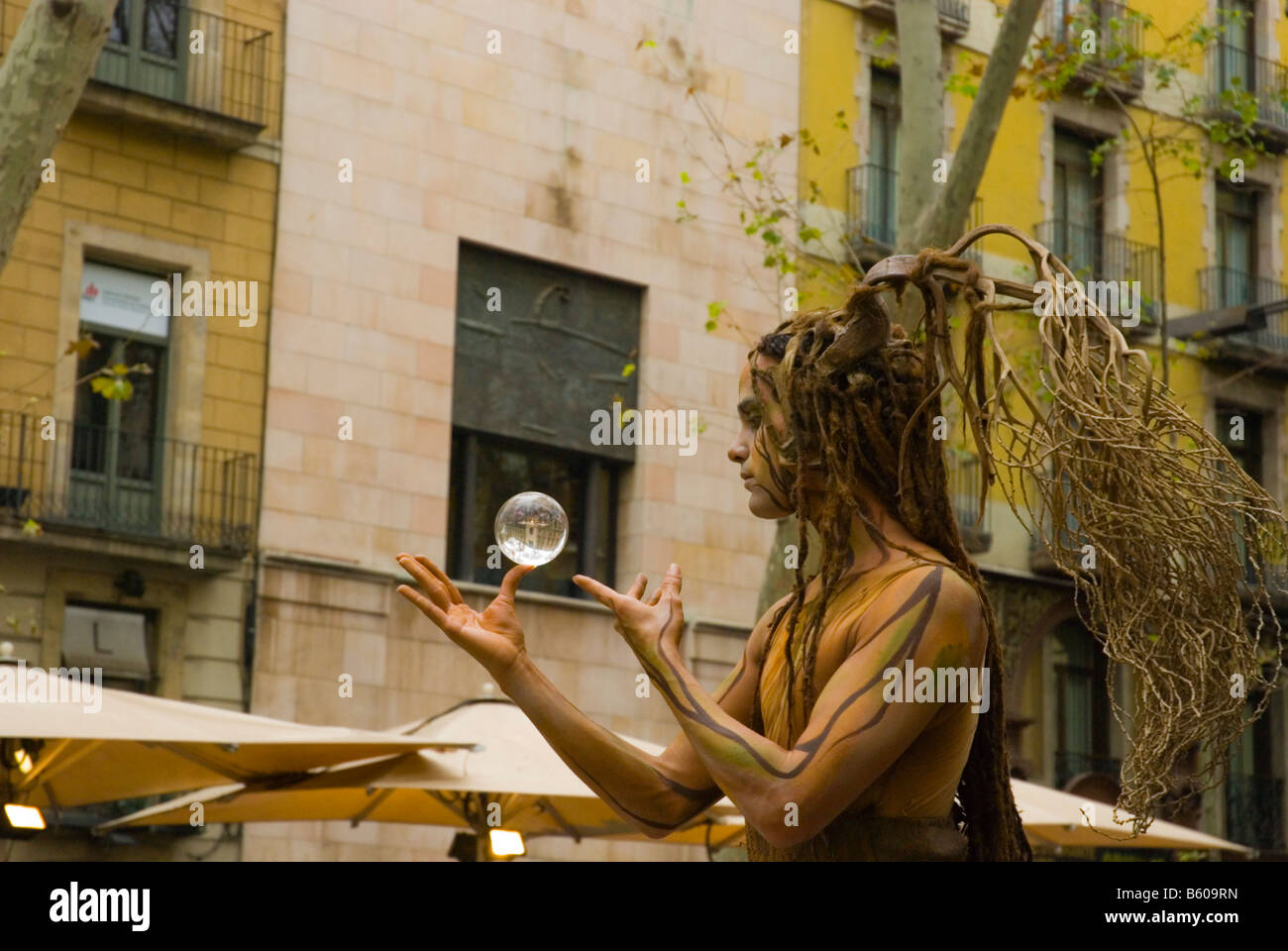 Human statue in barcelona hires stock photography and images Alamy