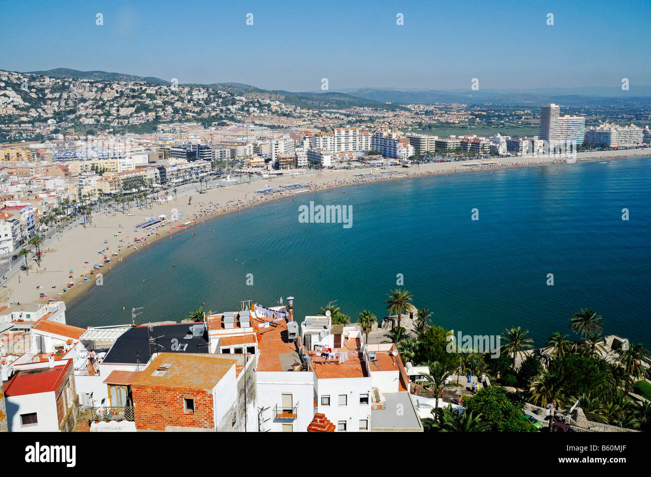 Costa del azahar people hires stock photography and images Alamy