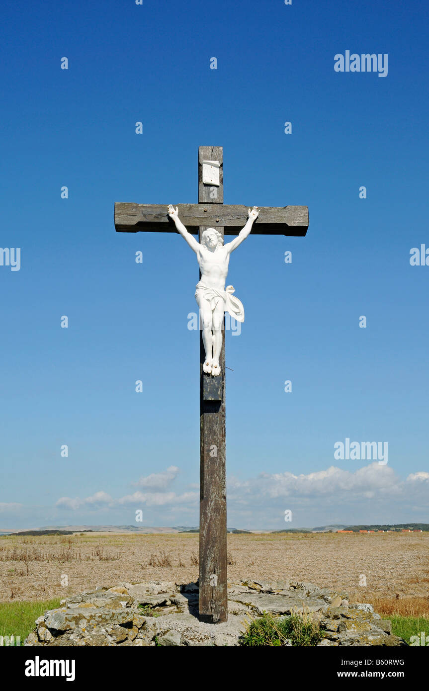 Jesus, christ, cross, crucifix, field, landscape, distance, Boulogne sur Mer,  Nord Pas de Calais, France, Europe Stock Photo - Alamy