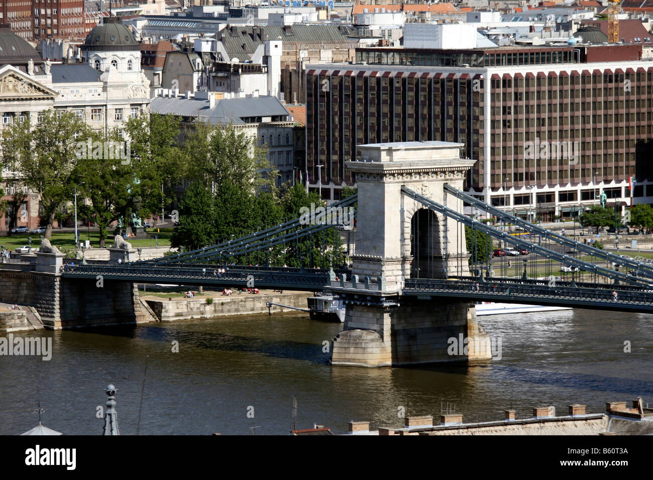 Széchenyi Chain Bridge, River Danube, Budapest, Hungary, Europe Stock ...