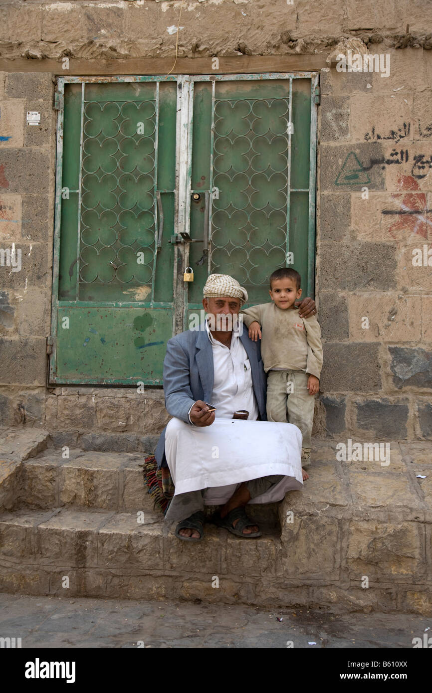 Man, 45-50 years old, beard, turban, boy, 5-10 years old, Sana, Yemen, Middle East Stock Photo