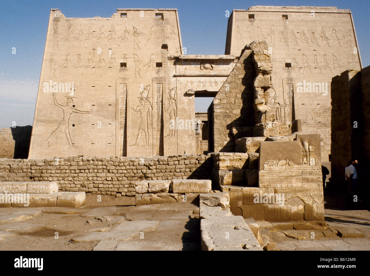 Egypt, Edfu, Temple of Horus, pylon seen from the south Stock Photo - Alamy