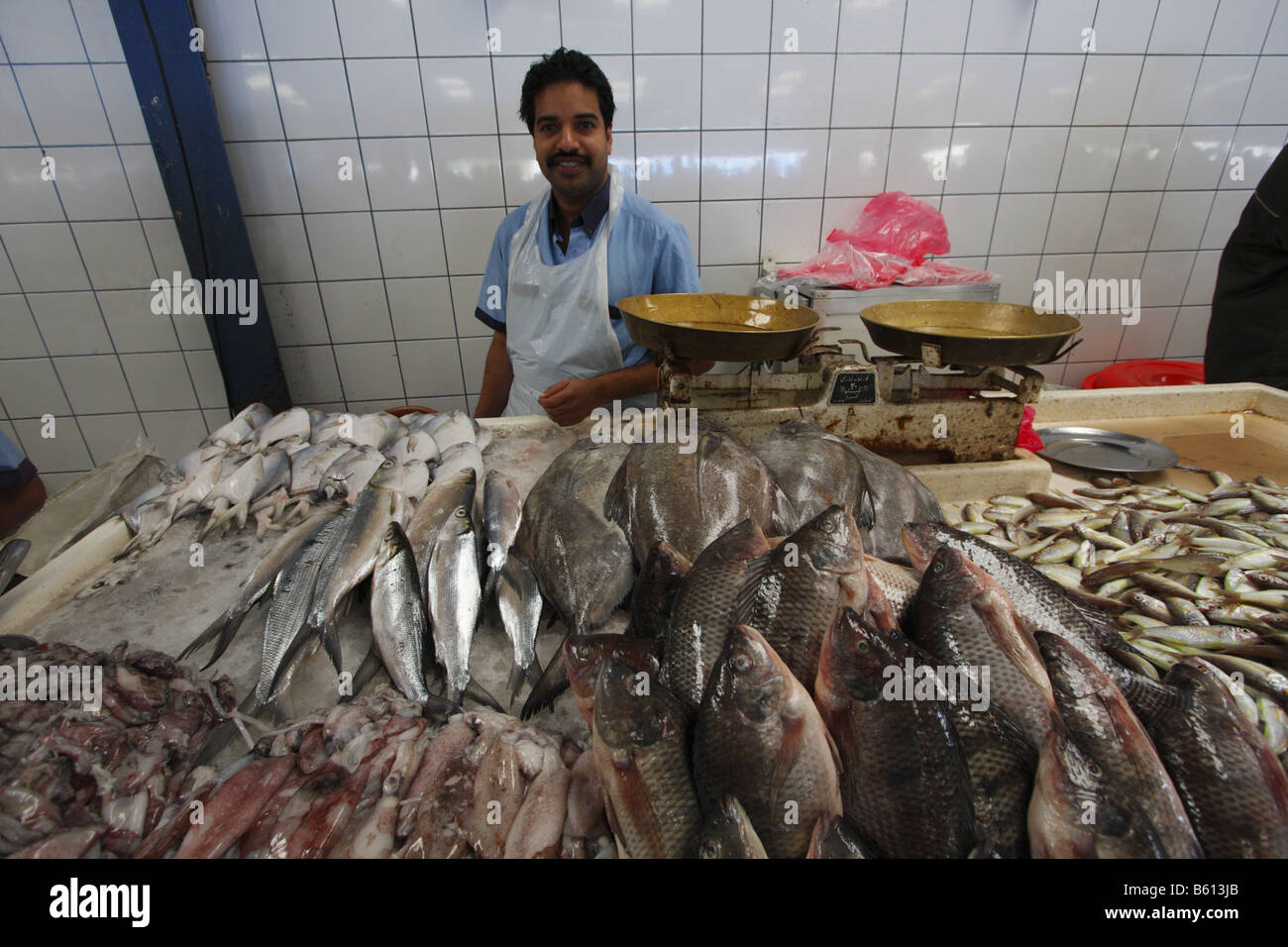 FISH MARKET IN DEIRA, DUBAI Stock Photo Alamy