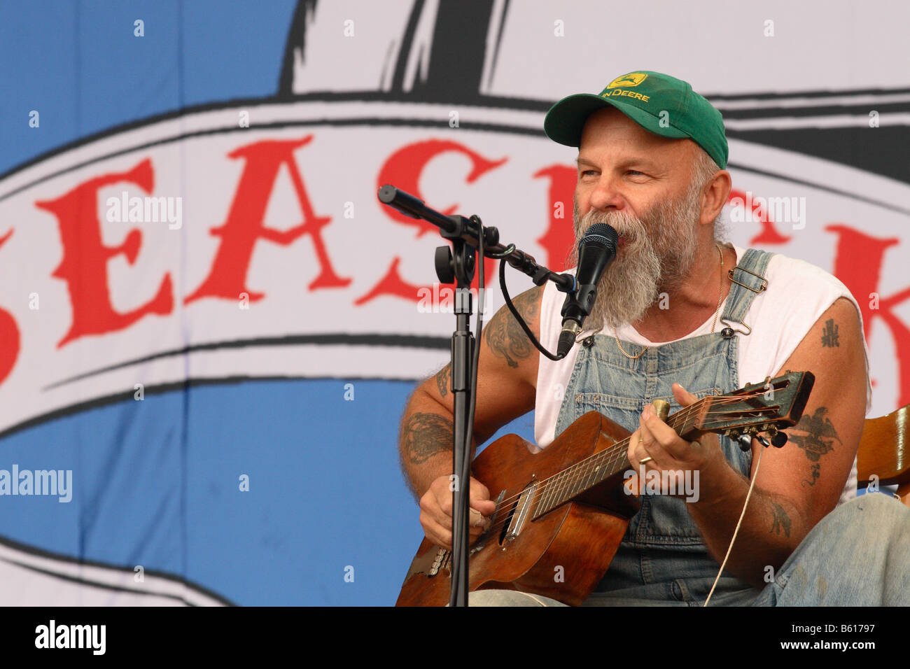 Seasick Steve American singer songwriter performing live at Glastonbury Festival June 2008 Stock Photo