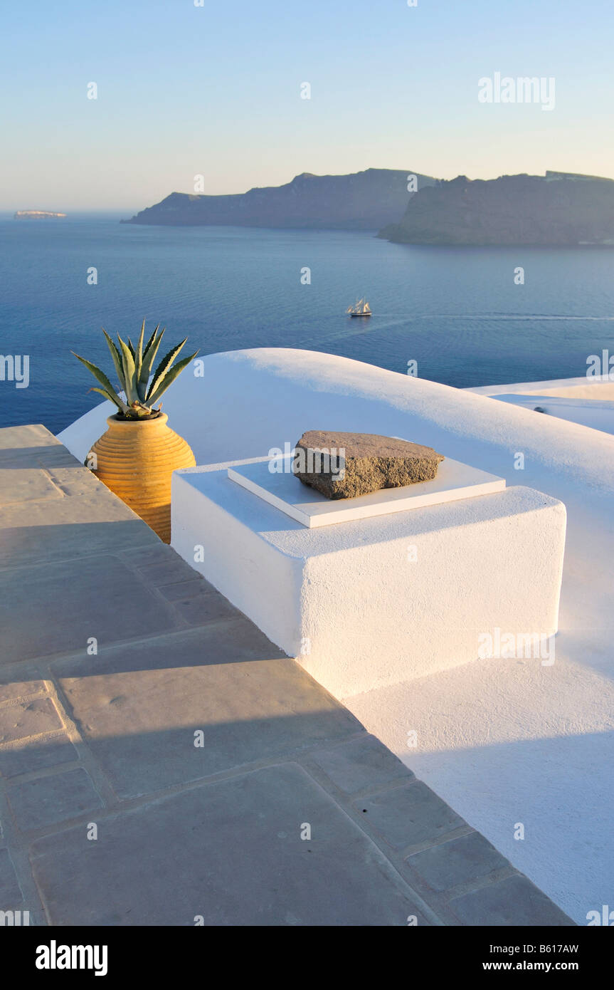 Blue rooftop hi-res stock photography and images - Alamy