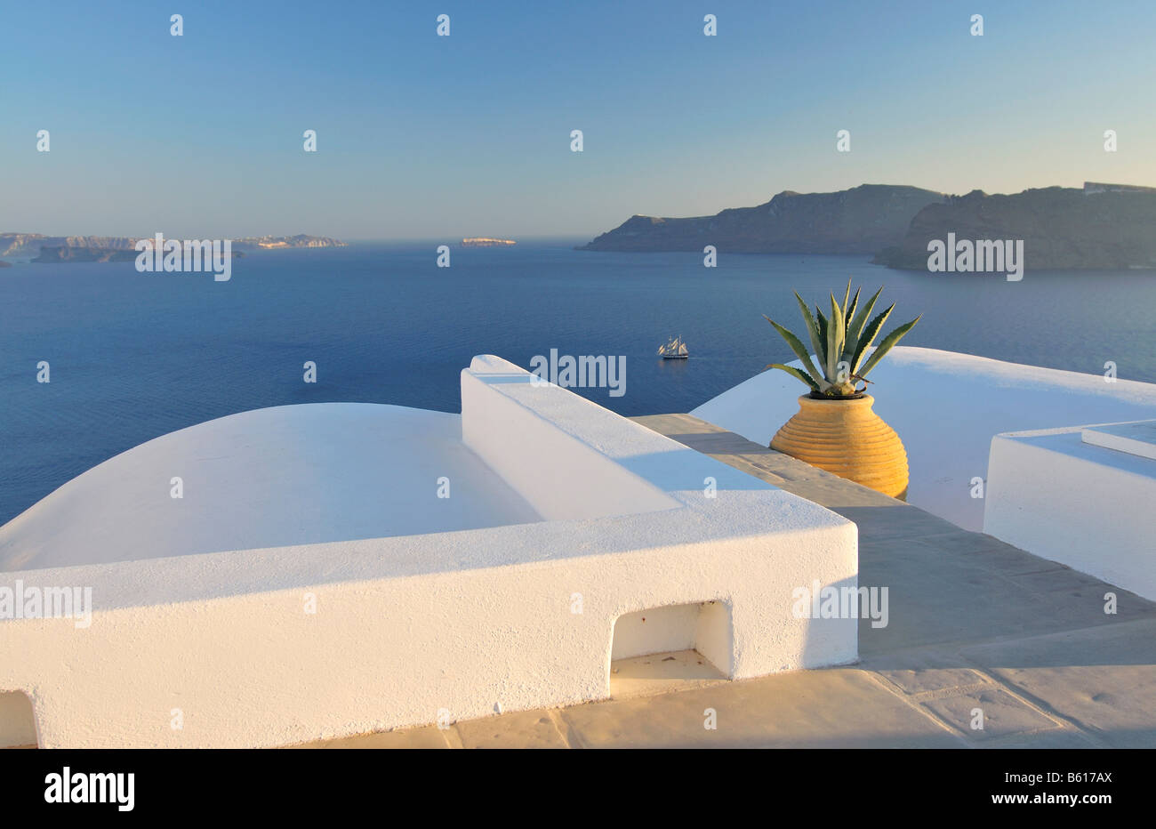 Blue rooftop hi-res stock photography and images - Alamy