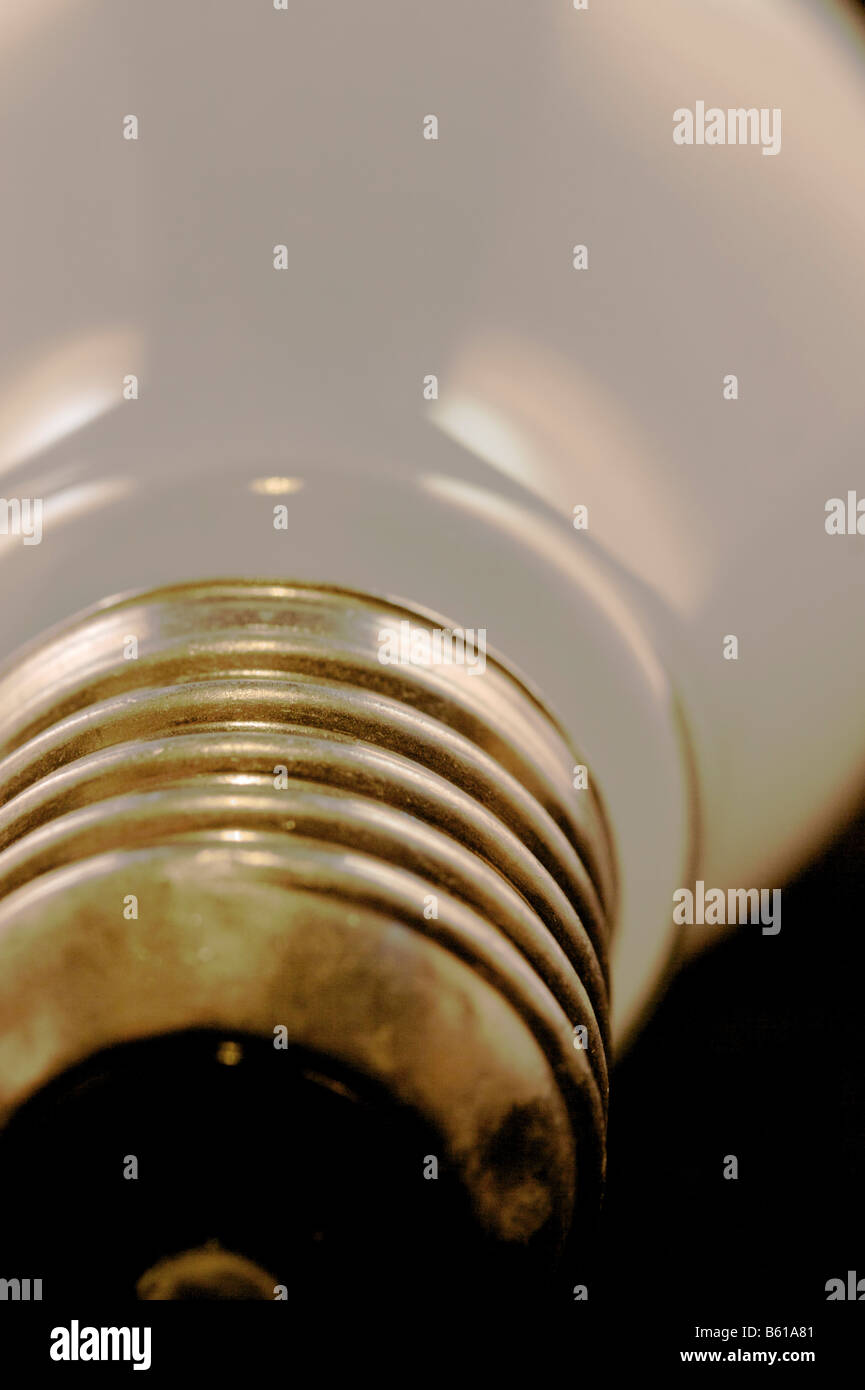 Light bulb thread Stock Photo Alamy