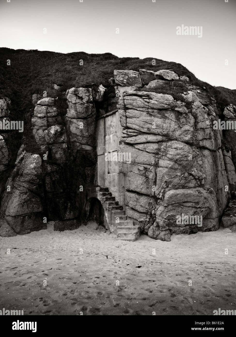 Smallest house in Porthcurno, now disused. Inside 2 tiny rooms, staircase. Built by Rowena Cade