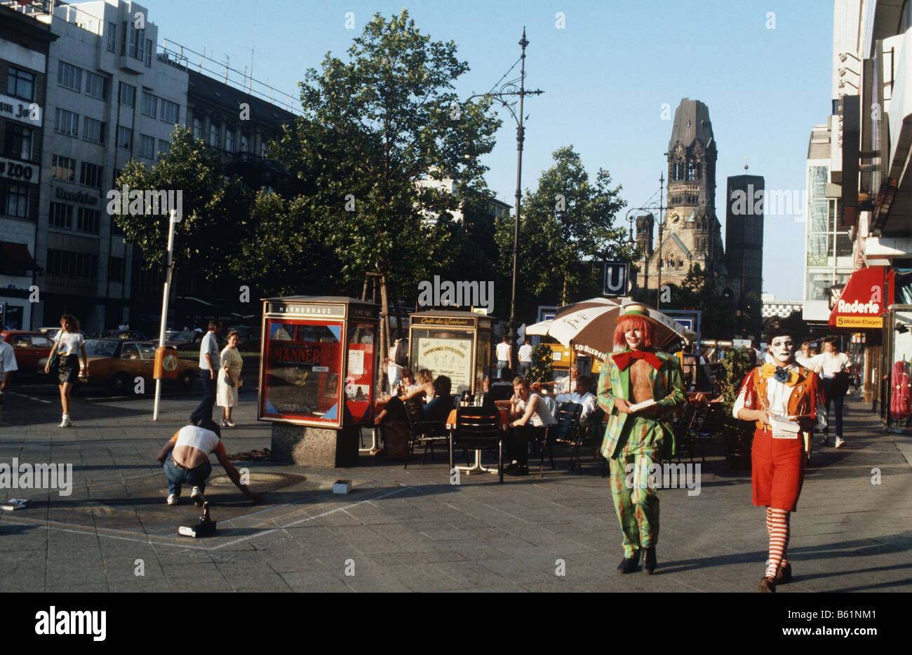 Berlin, Germany. Street scene in Berlin, The Kurfestendam, showing the ...