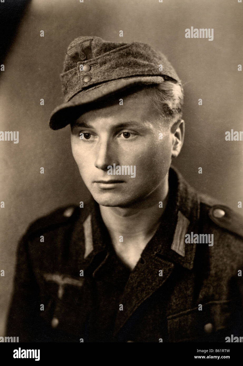 Historical photo, soldier in uniform, portrait, 1944 Stock Photo