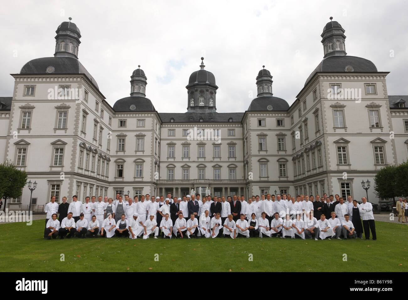 All cooks, group picture, Althoffs Festival of the Master Cooks, Grandhotel Schloss Bensberg, Bergisch Gladbach-Bensberg, North Stock Photo