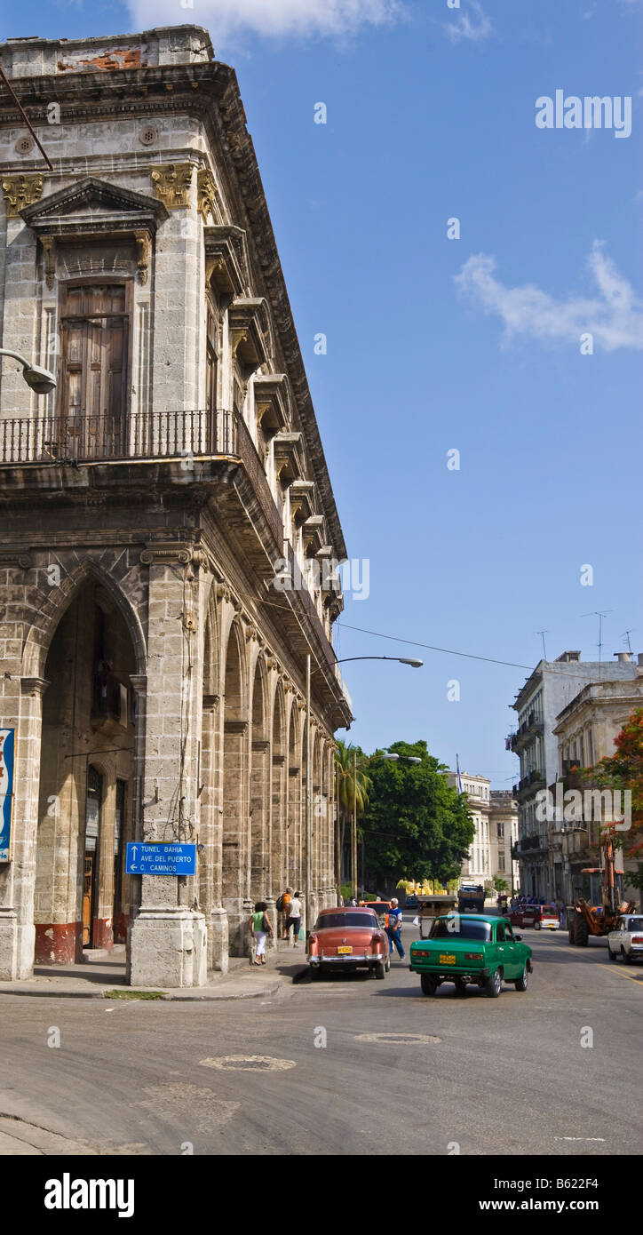 Old building in the historic city centre of Havana, Cuba, Caribbean Stock Photo