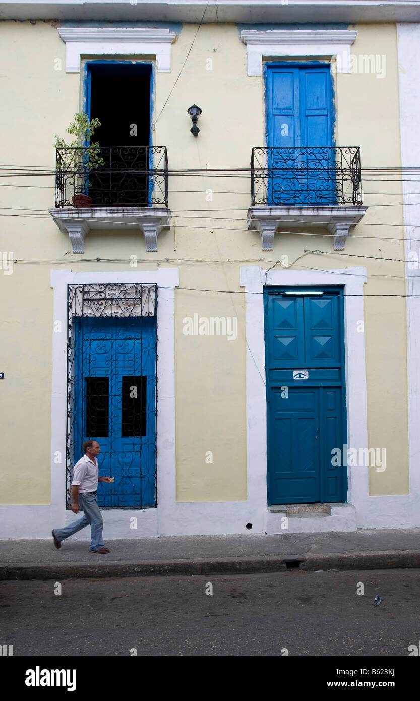 Old building in Sancti-Spíritus, Sancti-Spíritus province, Cuba, Latin America Stock Photo