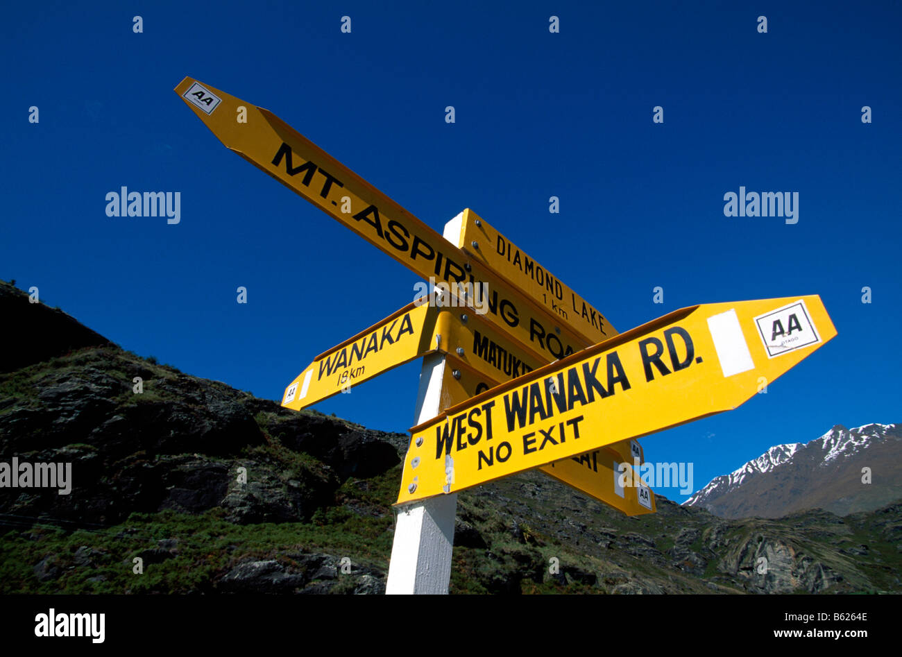 Direction signpost, Mount Aspiring, Wanaka, South Island, New Zealand Stock Photo