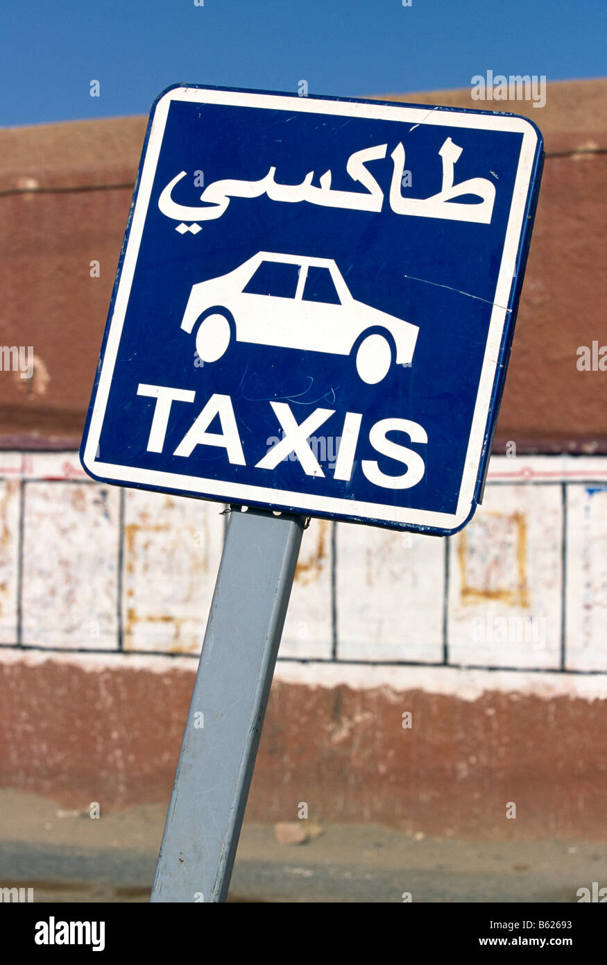 Taxischild hi-res stock photography and images - Alamy