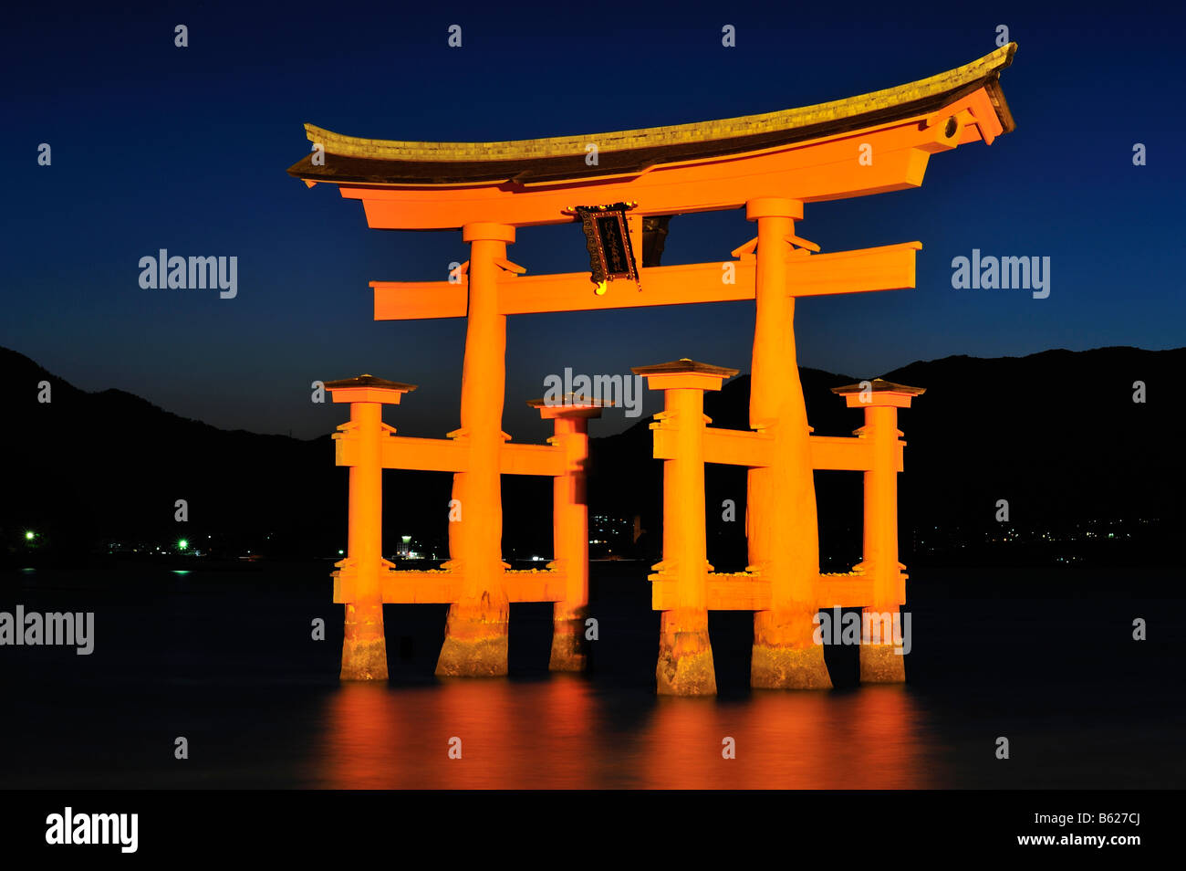 Floating Gate, Miyajima cho, Hatsukaichi, Hiroshima Prefecture, Japan