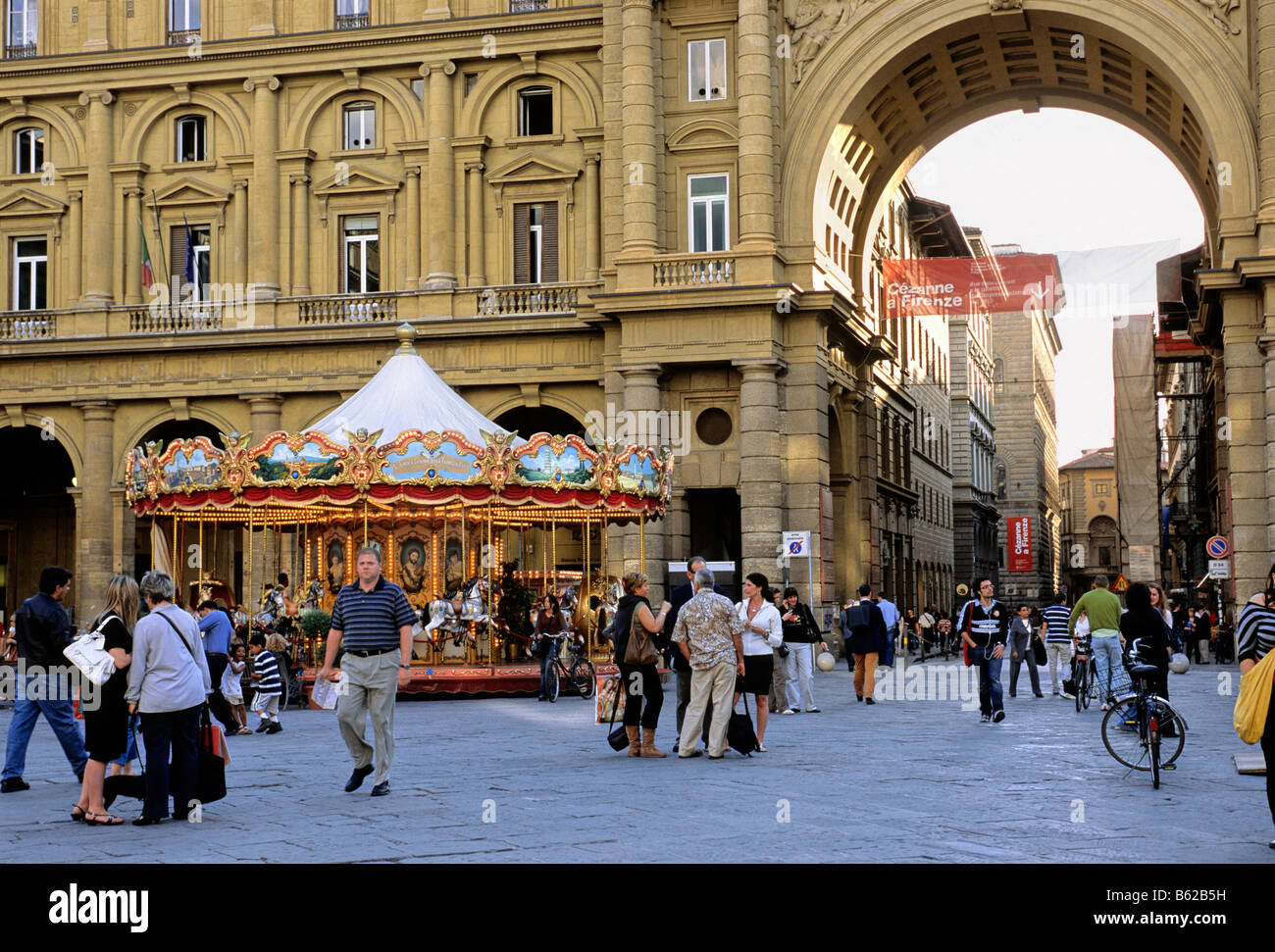 Triumphal Arch and Carousel, Piazza della Republbica, Florence, Firenze, Tuscany, Italy, Europe Stock Photo