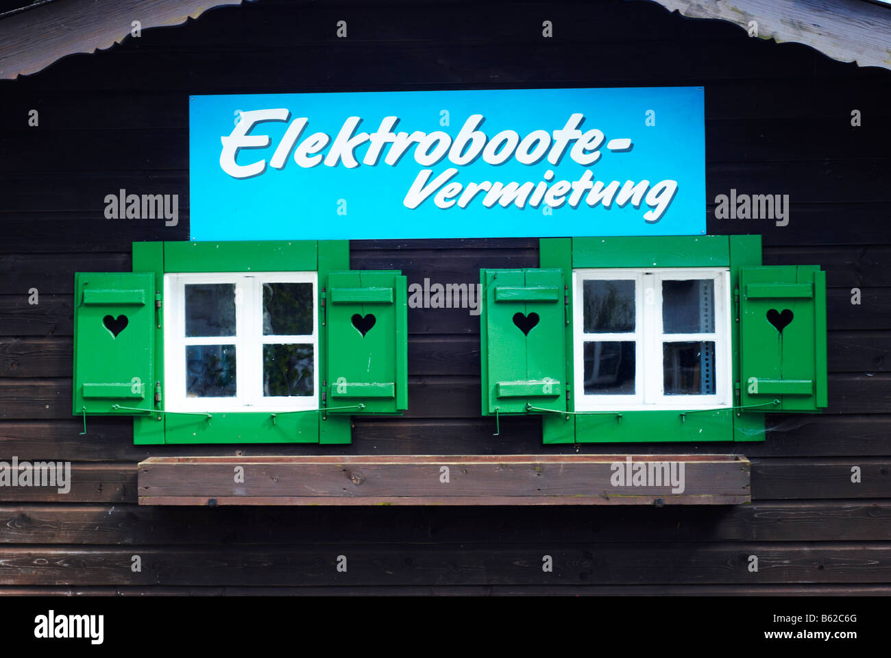 Sign Elektroboote Vermietung, electric boat rentals, Unterach on Attersee Lake, Upper Austria, Austria, Europe Stock Photo