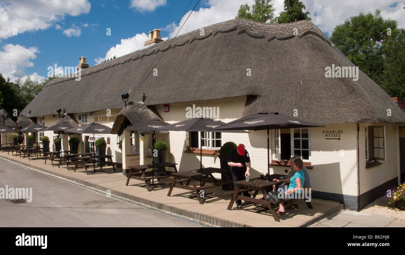 The 12th Century John Barleycorn pub in the New Forest Cadnam