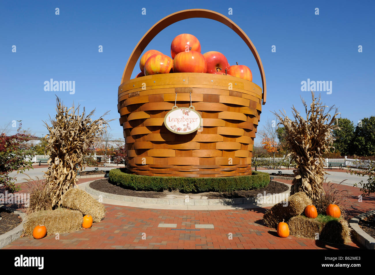 World s largest apple basket on display at Longaberger s Homestead Central Ohio Zanesville