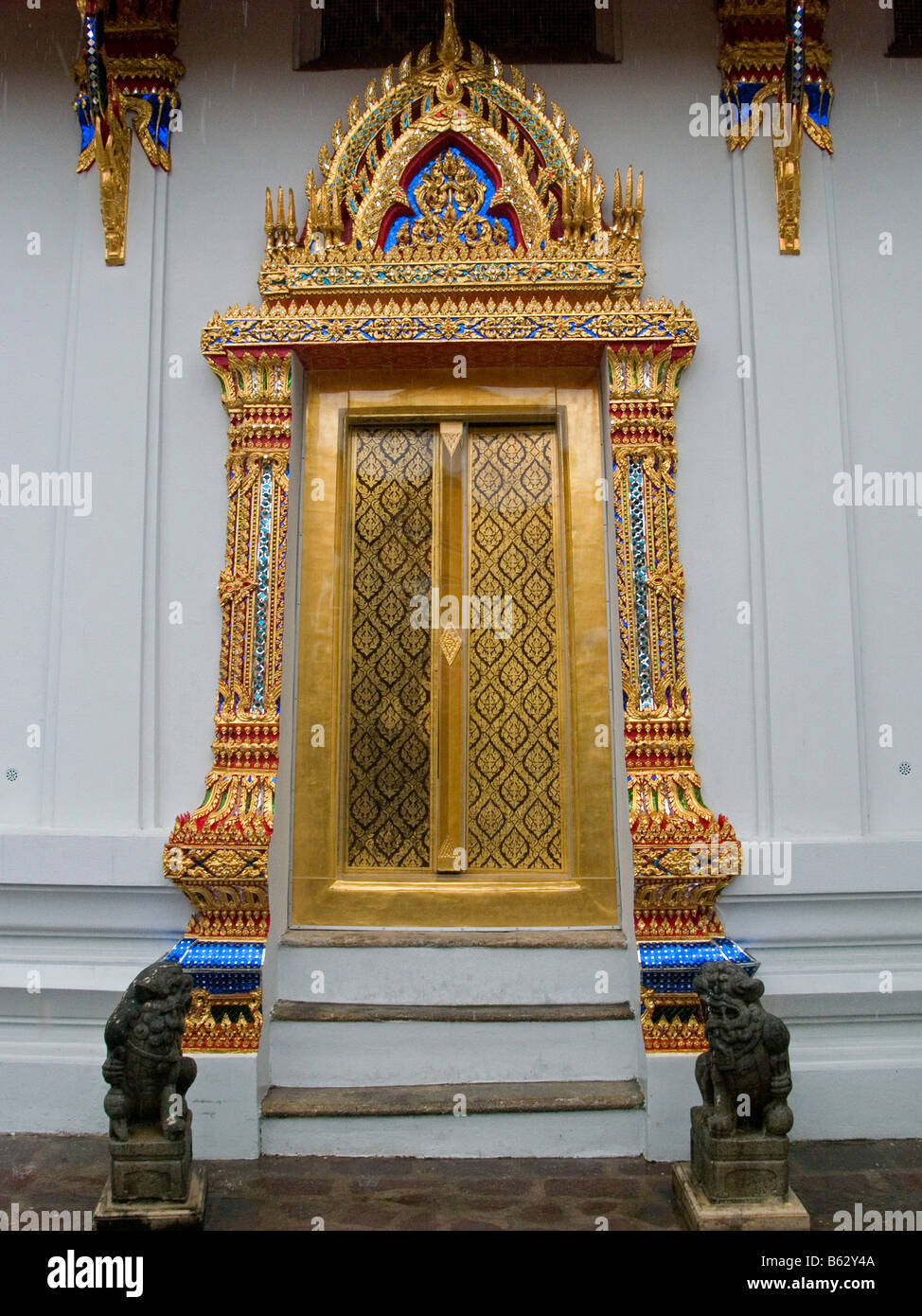 ornate doors at Wat Pho temple in Bangkok Thailand Stock Photo Alamy