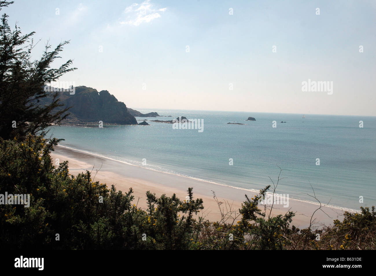 Jersey beach channel islands hi-res stock photography and images - Alamy