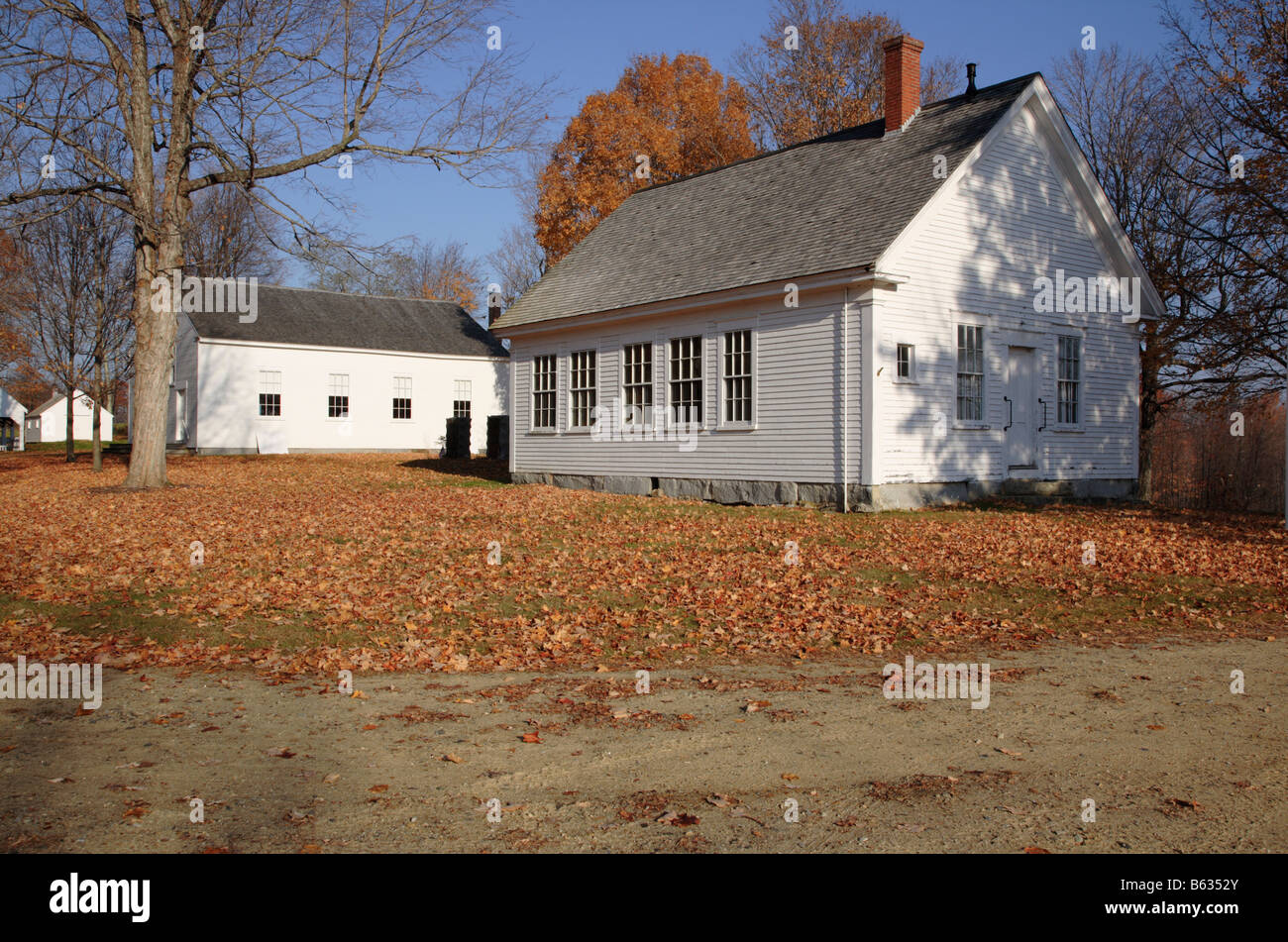 Smith Meetinghouse School and Smith Meetinghouse during the autumn