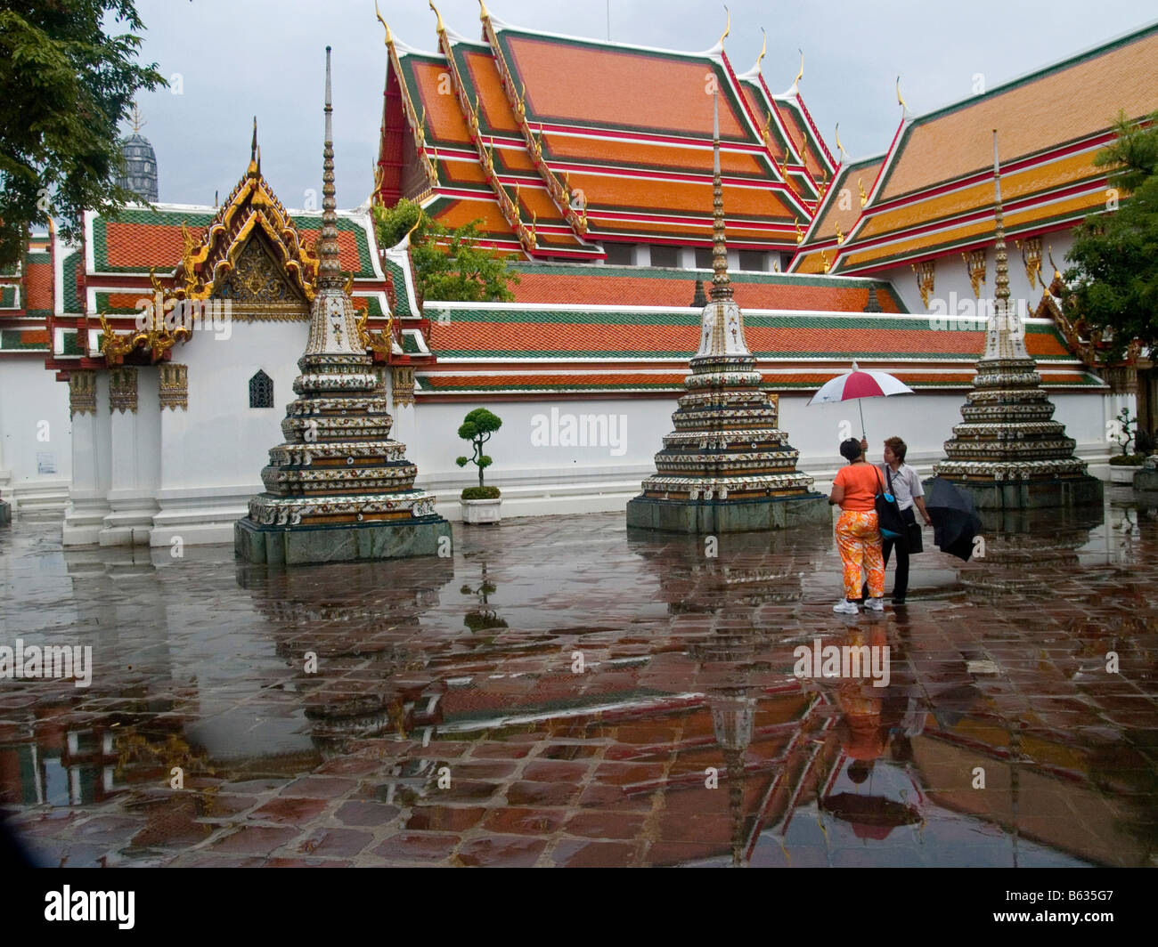 Wat Pho temple in Bangkok Thailand Stock Photo - Alamy