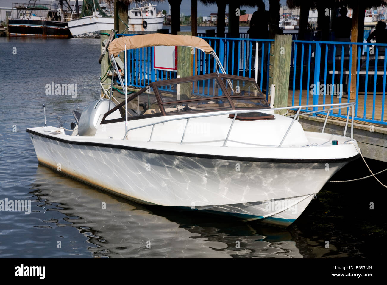 Parked boat hi-res stock photography and images - Alamy