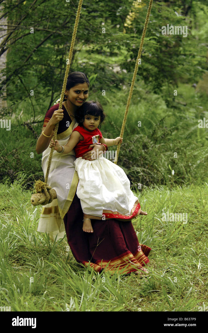 MODELS FROM KERALA IN TRADITIONAL ATTIRE DURING ONAM Stock Photo Alamy