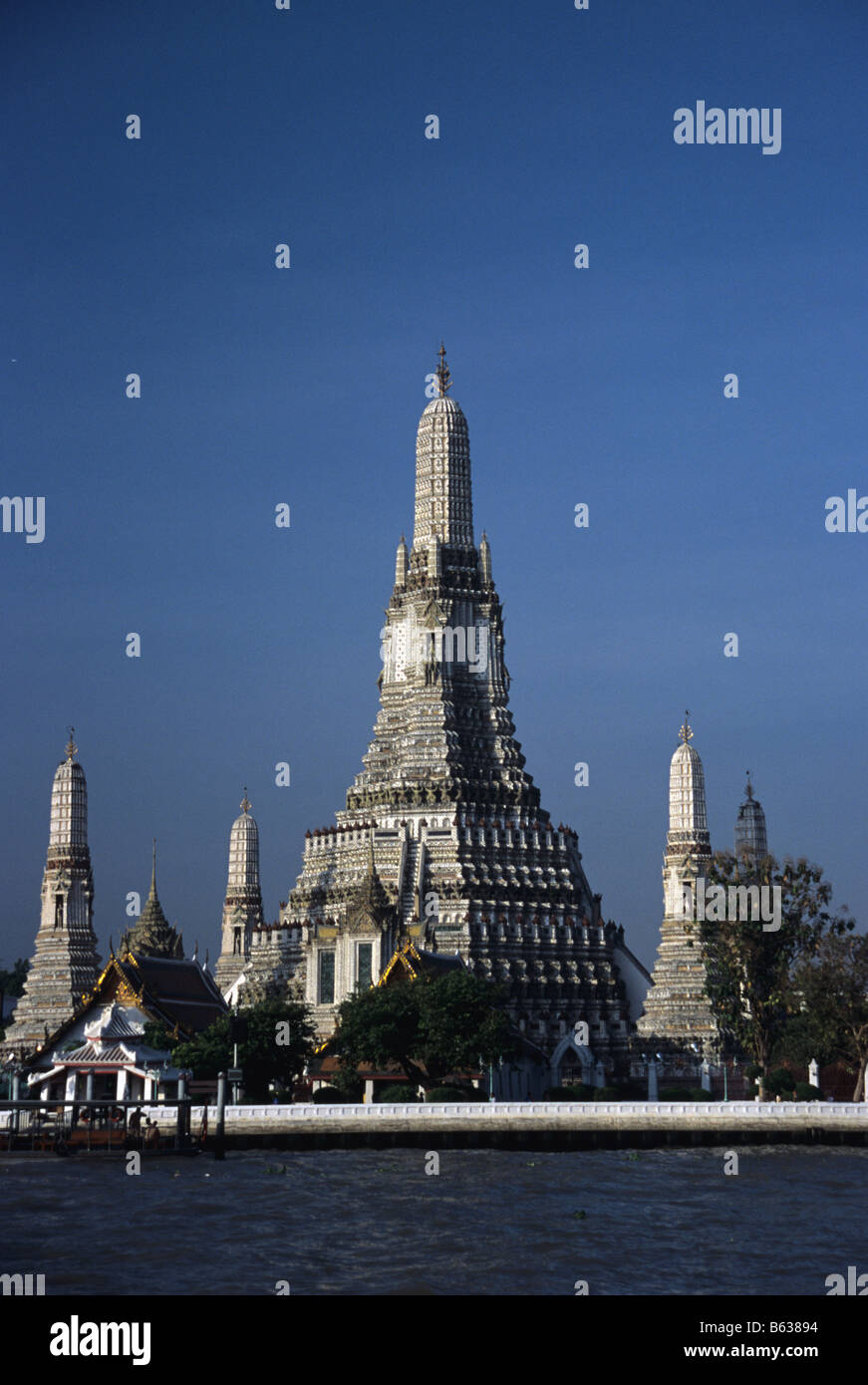 Wat Arun or the Temple of Dawn on the Chao Phraya River, Bangkok, Thailand Stock Photo