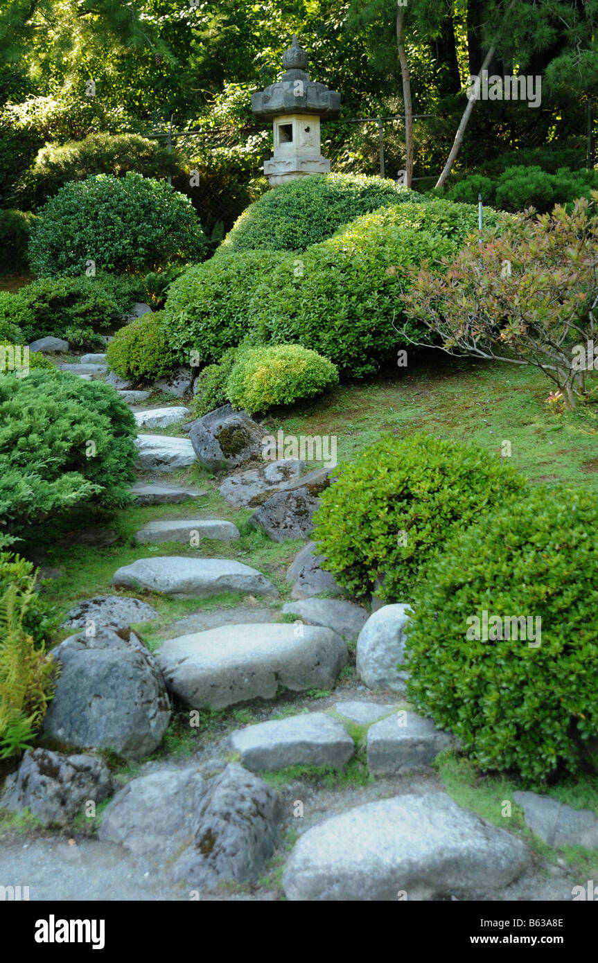Japanese Garden Stock Photos & Japanese Garden Stock Images Alamy