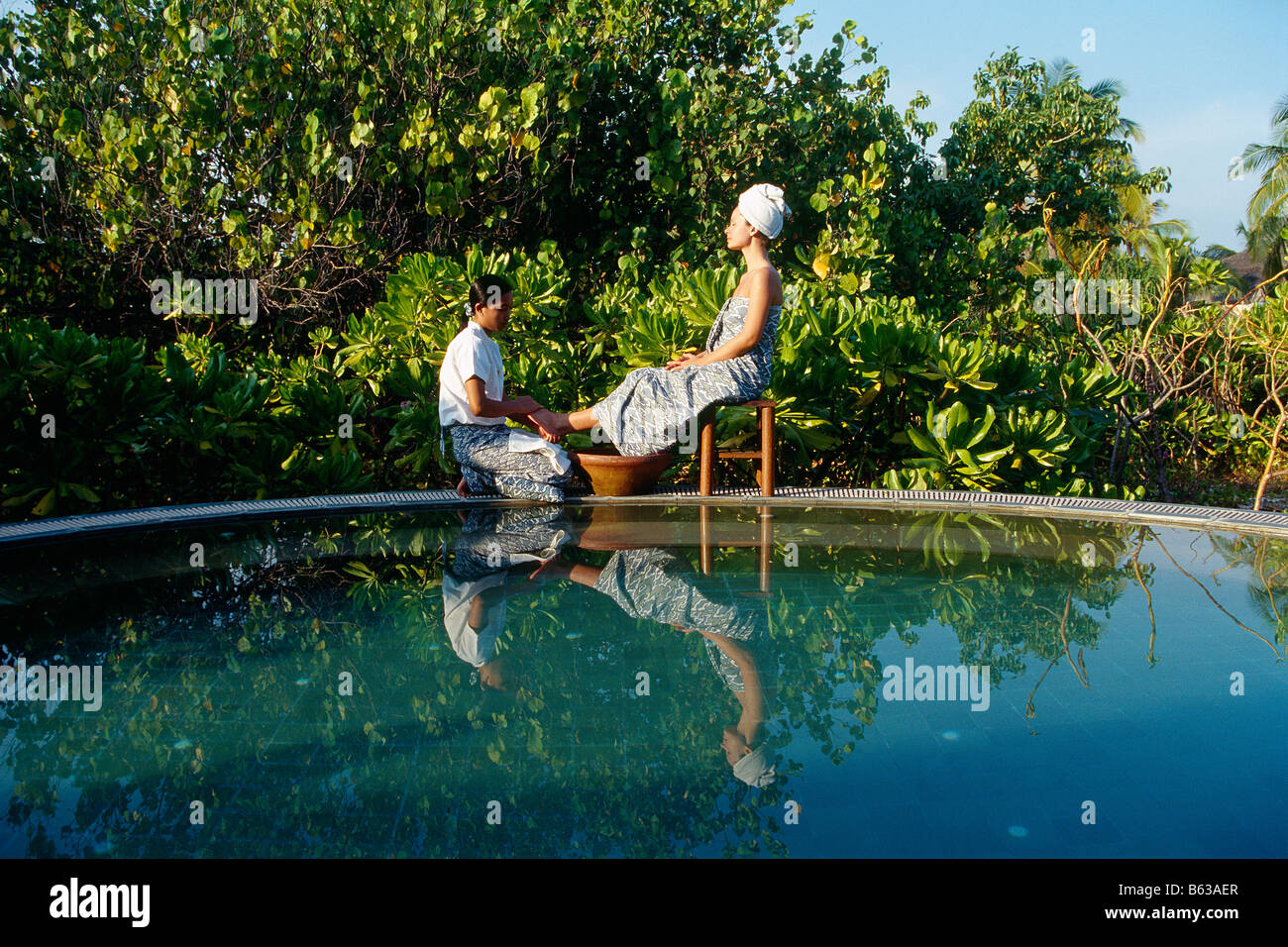 Maldives SPA Massage Stock Photo Alamy