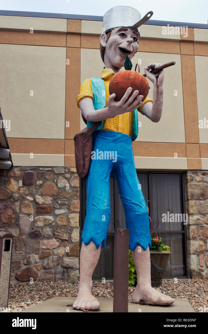 A large advertising figure of Johnny Appleseed outside a restaurant in New Market Virginia Stock Photo