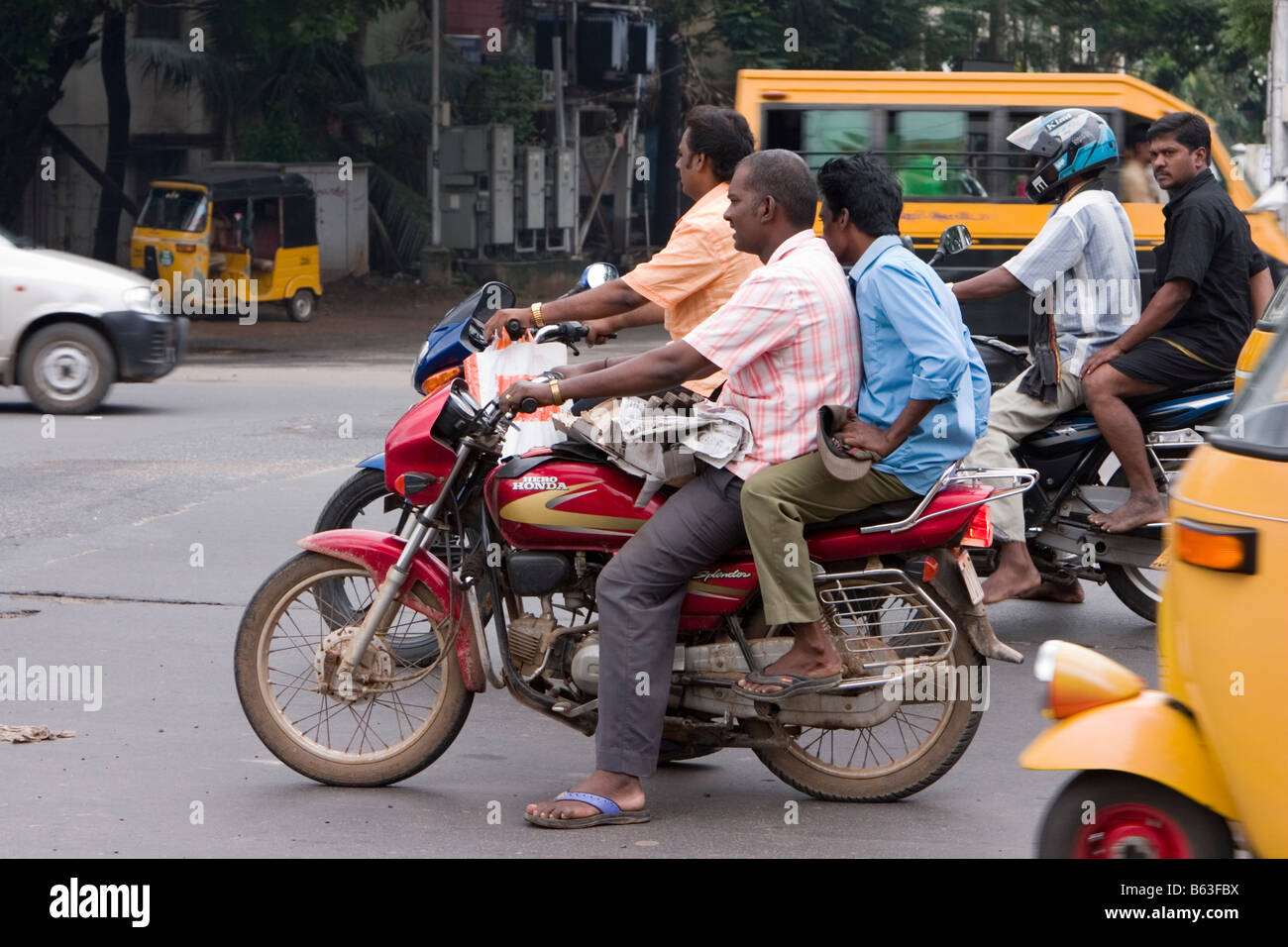 Road traffic in Chennai, Tamil Nadu, India Stock Photo