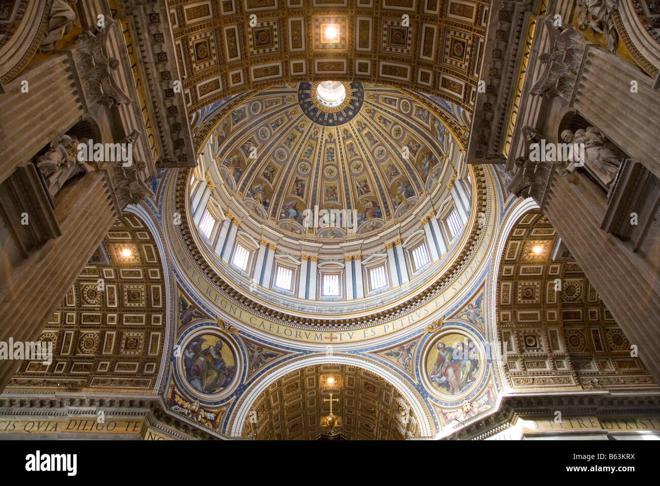 St. Peter's Basilica Interior Rome Vatican Italy Stock Photo Alamy