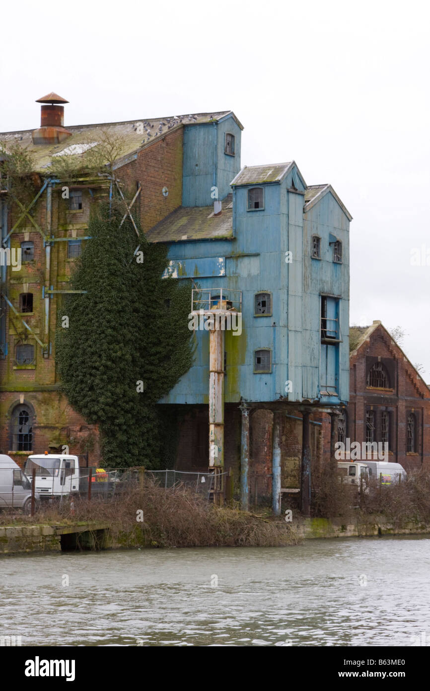 Old warehouse at Gloucester Docs UK Stock Photo Alamy