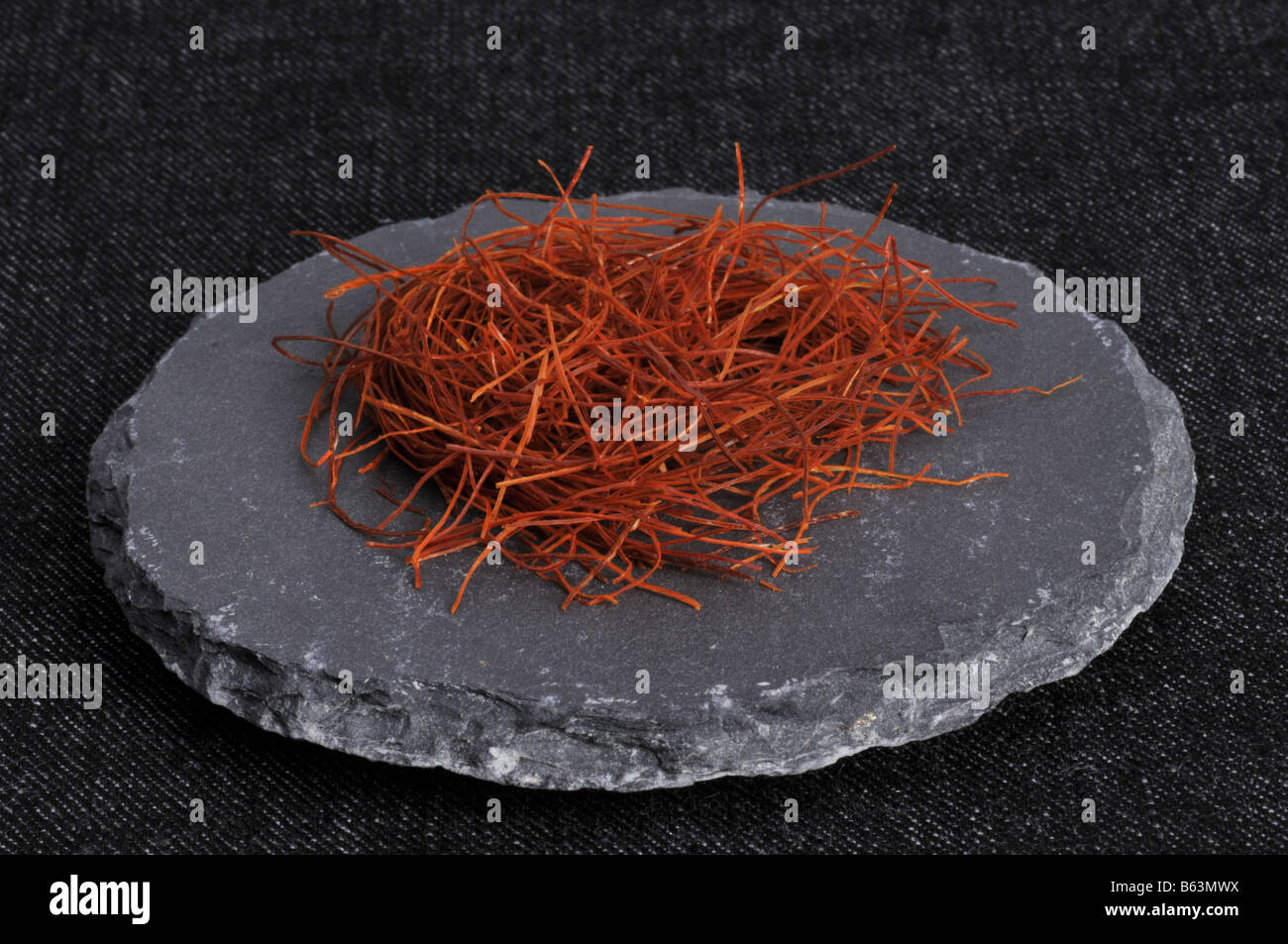 Chilifäden Shredded Chilli Stock Photo - Alamy